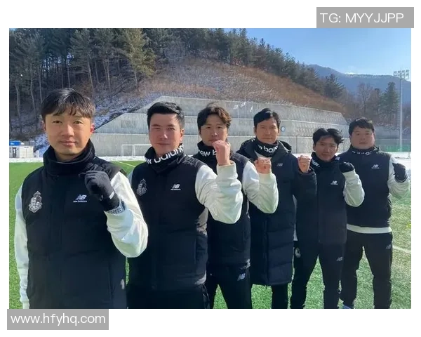 新年贺词中的足球明星祝福与梦想共舞的精彩瞬间